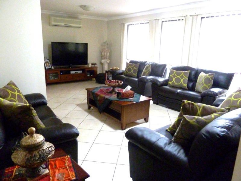 45 Surrey Ave., Georges Hall NSW 2198