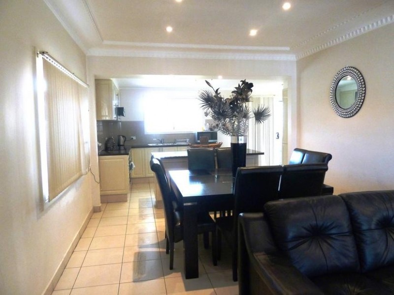 10 Buckland St., Greenacre NSW 2190