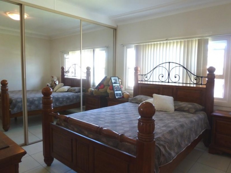 10 Buckland St., Greenacre NSW 2190