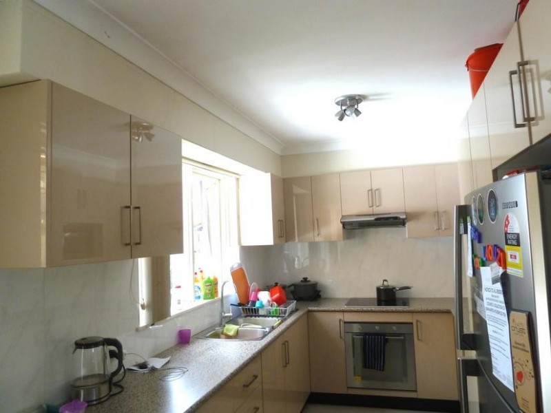 3/88 Rookwood Rd., Yagoona NSW 2199
