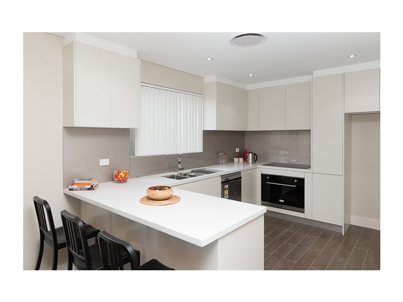 14 Leighdon Street, Bass Hill NSW 2197