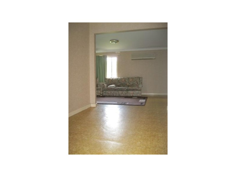 80 Macquarie Street, Greenacre NSW 2190