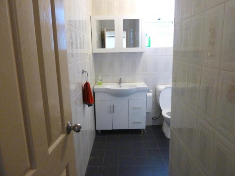 2/131 Boronia Rd., Greenacre NSW 2190