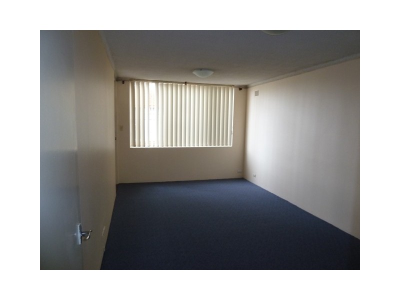 3/3 Holland Place, Lakemba NSW 2195