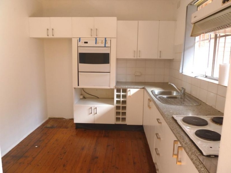 2/136 Sproule St., Lakemba NSW 2195