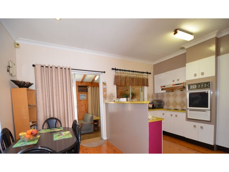 114 Mimosa Road, Greenacre NSW 2190