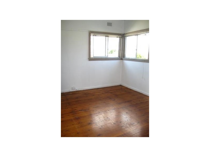 22 Greenacre Road, Greenacre NSW 2190