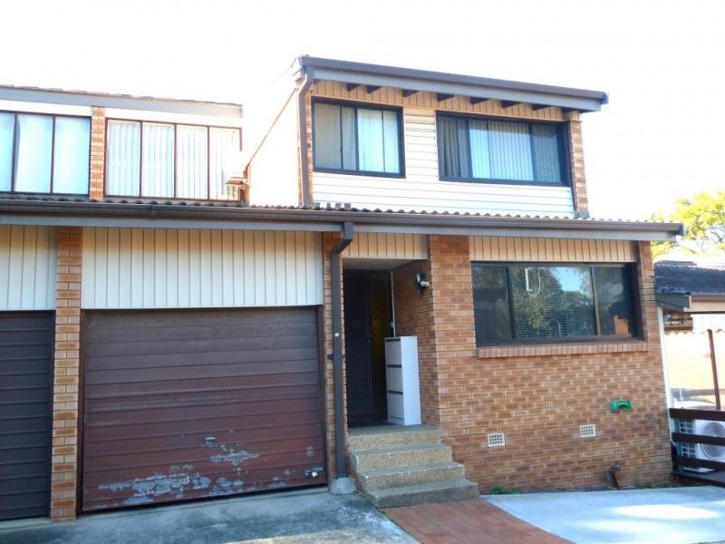 11/155 Greenacre Road, Greenacre NSW 2190