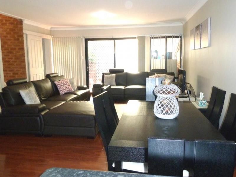 11/155 Greenacre Road, Greenacre NSW 2190