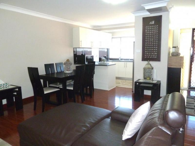 11/155 Greenacre Road, Greenacre NSW 2190