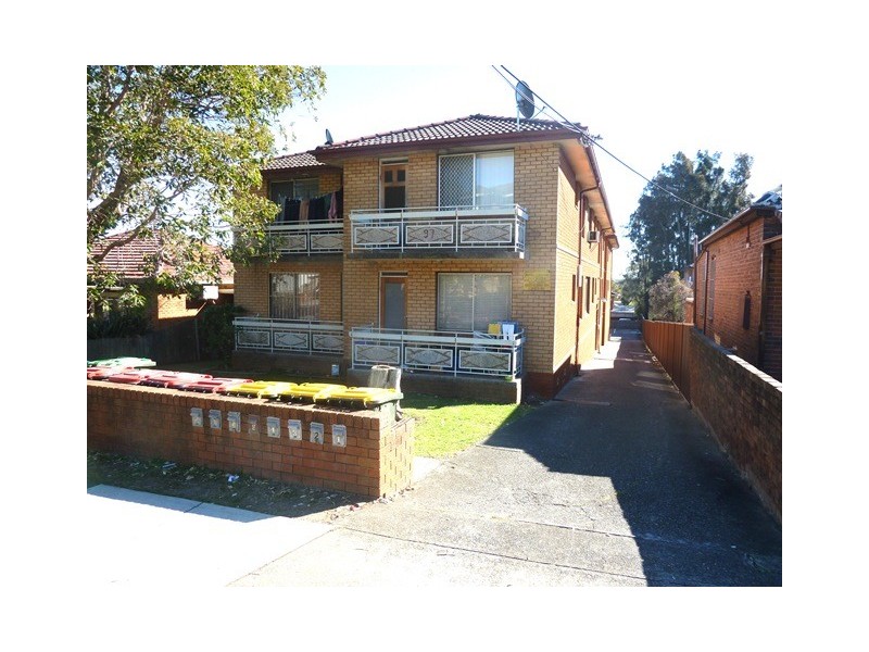 5/97 Yangoora Rd., Lakemba NSW 2195