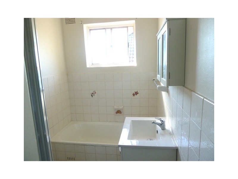 5/97 Yangoora Rd., Lakemba NSW 2195