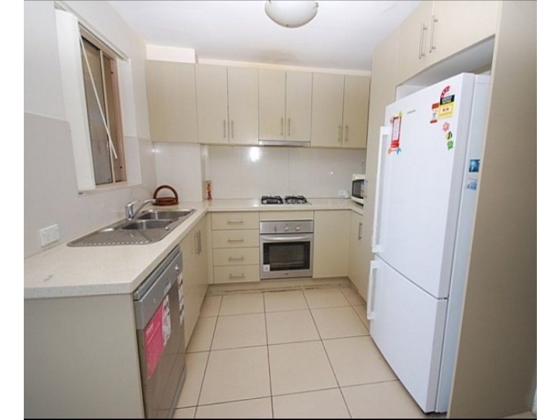 6/77 Bangor St., Guildford NSW 2161