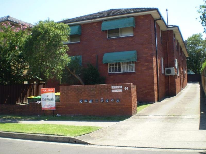 1/66 Denman Ave., Wiley Park NSW 2195