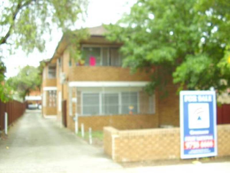 4/72 wangee rd, Lakemba NSW 2195