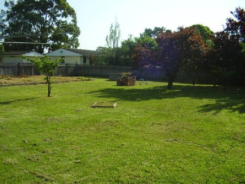 94 Roberts Rd, Greenacre NSW 2190