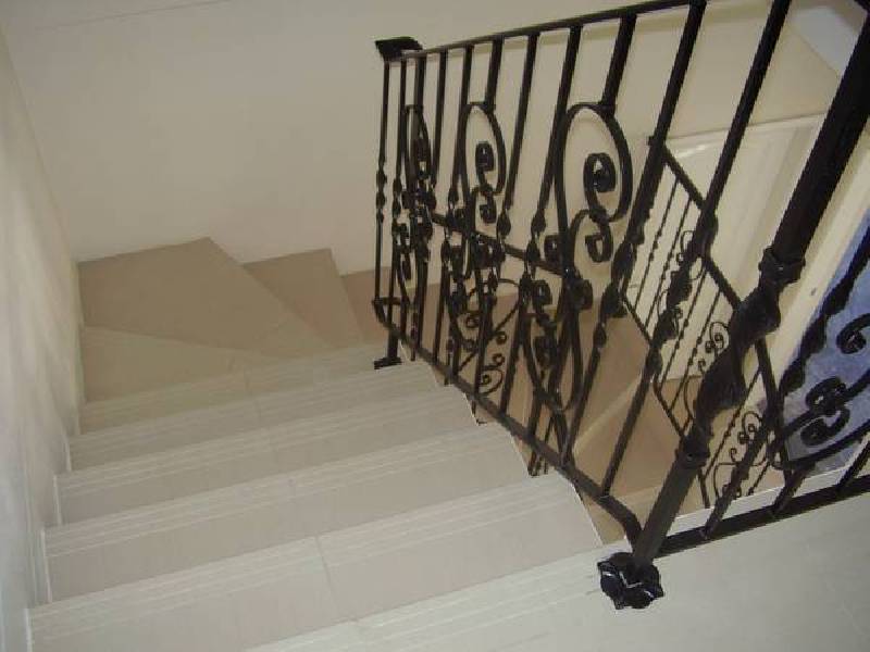 28 Waterloo Rd, Greenacre NSW 2190