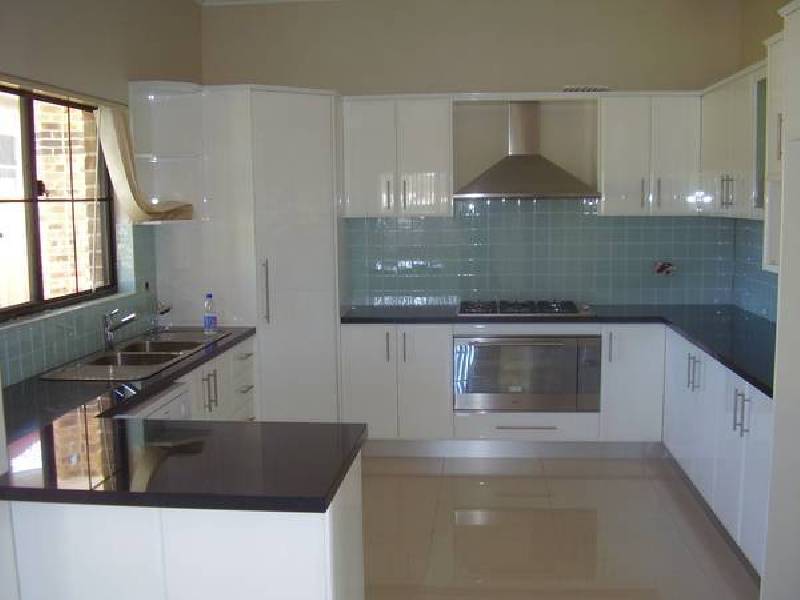 28 Waterloo Rd, Greenacre NSW 2190