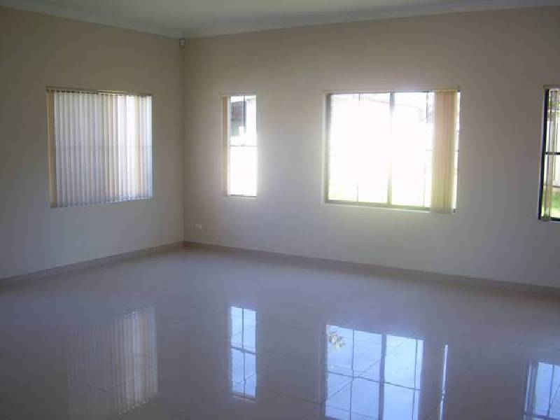 28 Waterloo Rd, Greenacre NSW 2190