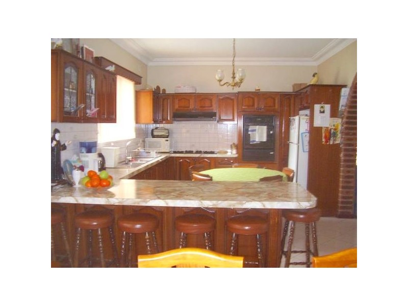 167 Wangee Rd, Greenacre NSW 2190