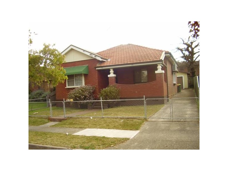 176 Noble Ave, Greenacre NSW 2190