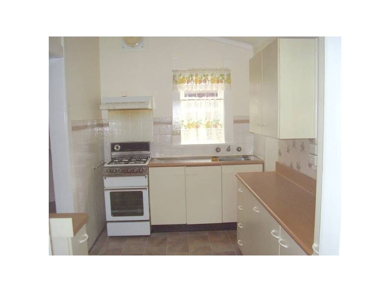 176 Noble Ave, Greenacre NSW 2190