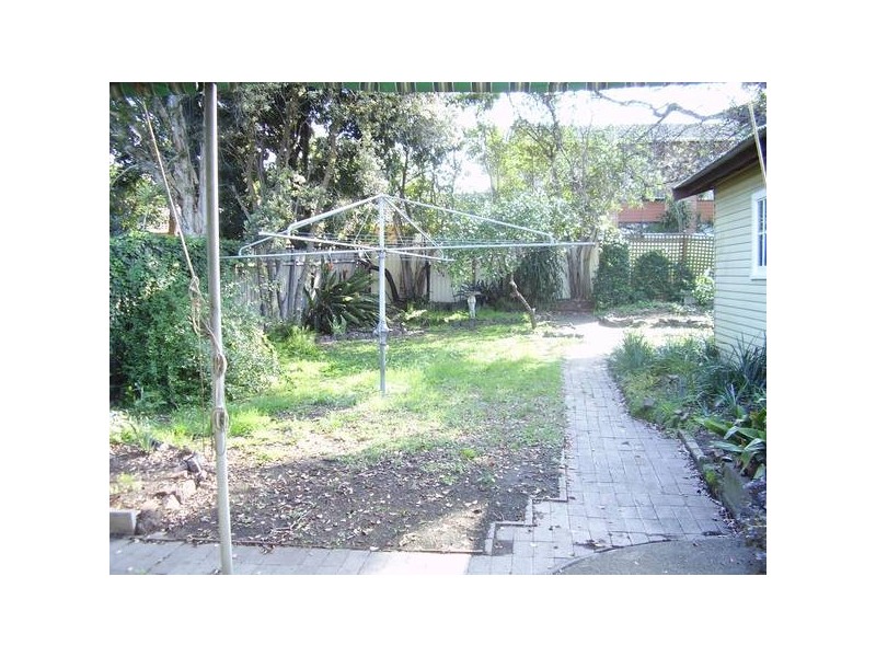 176 Noble Ave, Greenacre NSW 2190