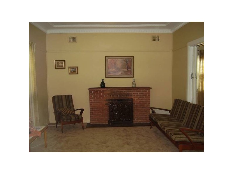 Buckland St, Greenacre NSW 2190