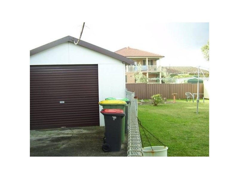 Buckland St, Greenacre NSW 2190