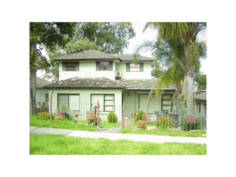 25 Georgina St, Bass Hill NSW 2197