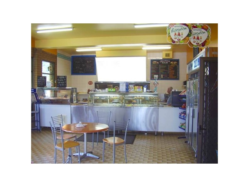 253 Henry Lawson Drive, Georges Hall NSW 2198