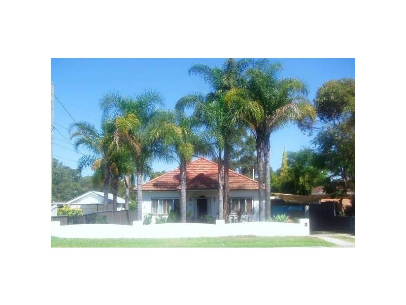 20 Warwick St, Punchbowl NSW 2196