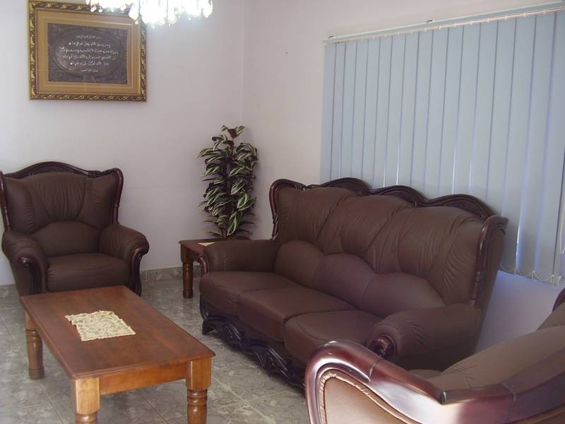 7 Karuah st, Greenacre NSW 2190