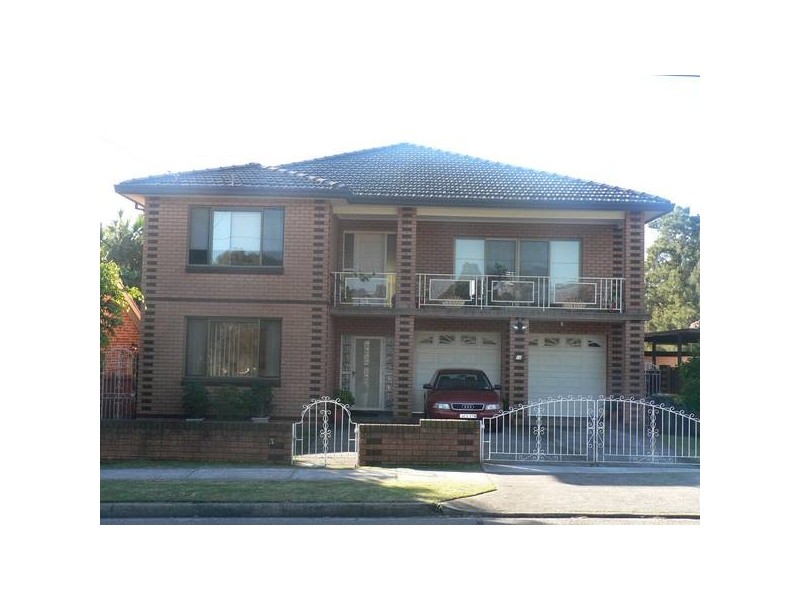 16 Buist St, Yagoona NSW 2199