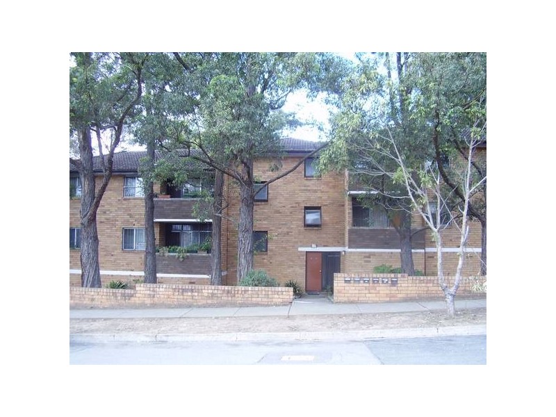 39/7-17 Edwin St, Regents Park NSW 2143