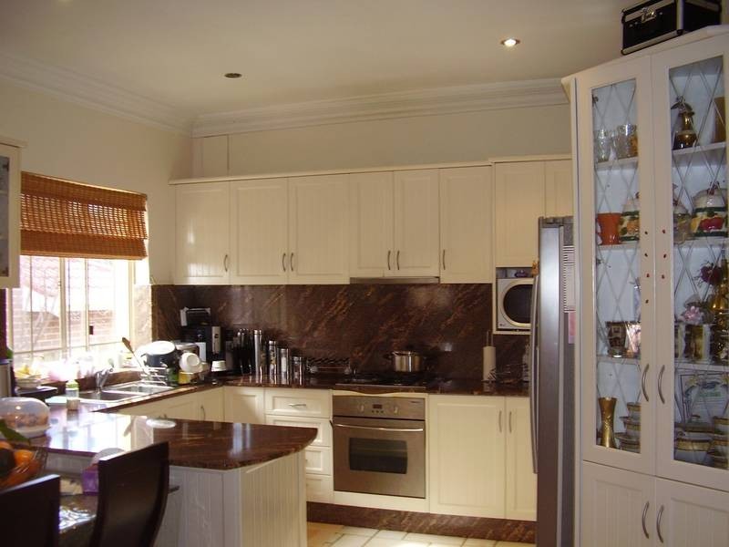 21 Frank st, Mount Lewis NSW 2190