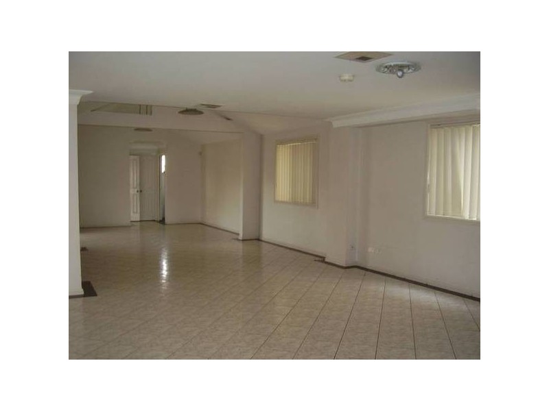 9 Chadley Place, West Hoxton NSW 2171