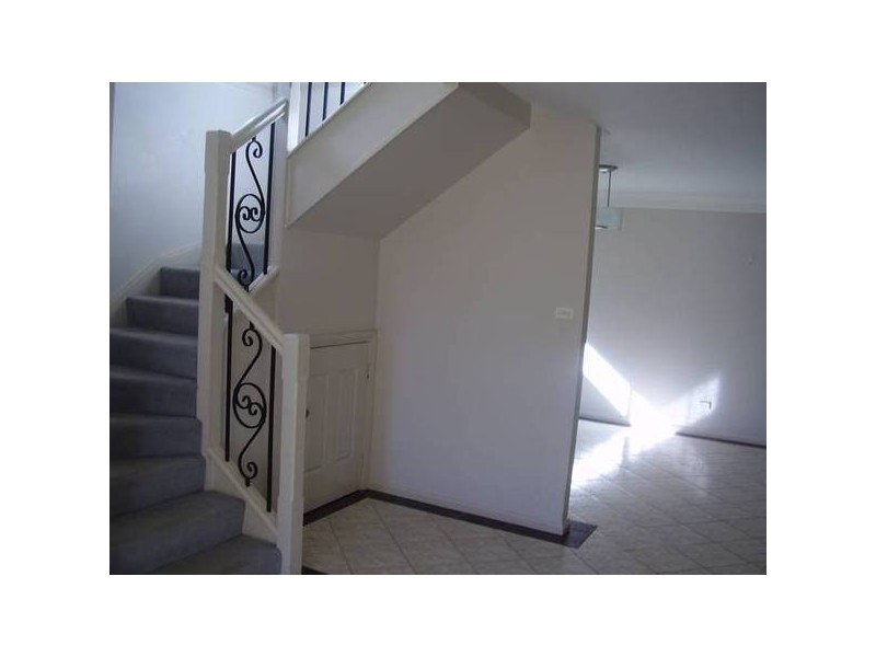 9 Chadley Place, West Hoxton NSW 2171