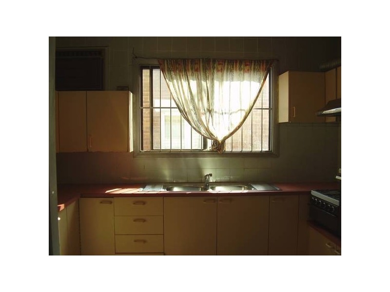 31 Kent st, Regents Park NSW 2143