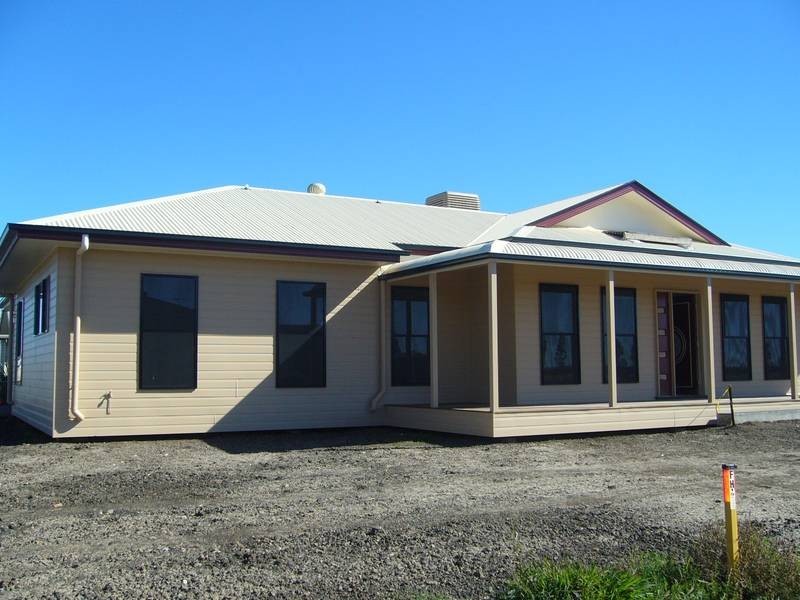 3 Jacaranda Crt, Dalby QLD 4405