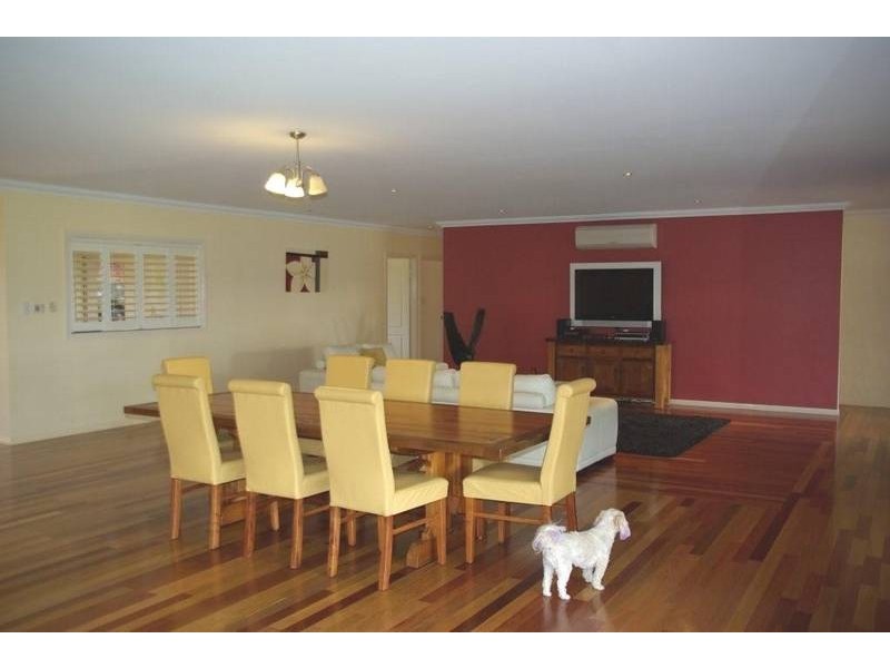 6 Henderson Street, Dalby QLD 4405