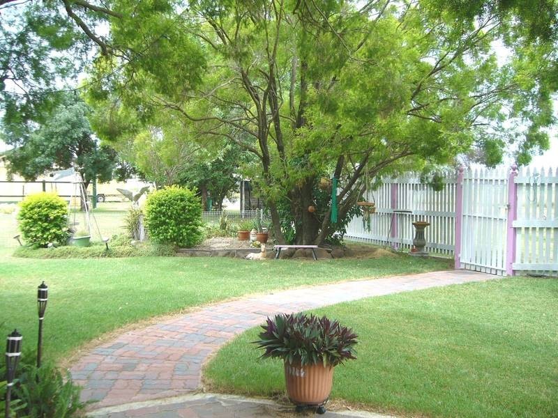 44 Owen Street, Dalby QLD 4405