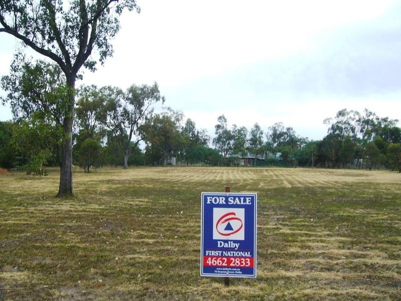 6 Summer Avenue, Dalby QLD 4405