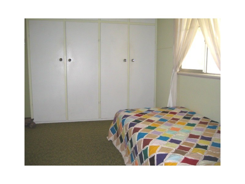 17 Swan Street, Dalby QLD 4405