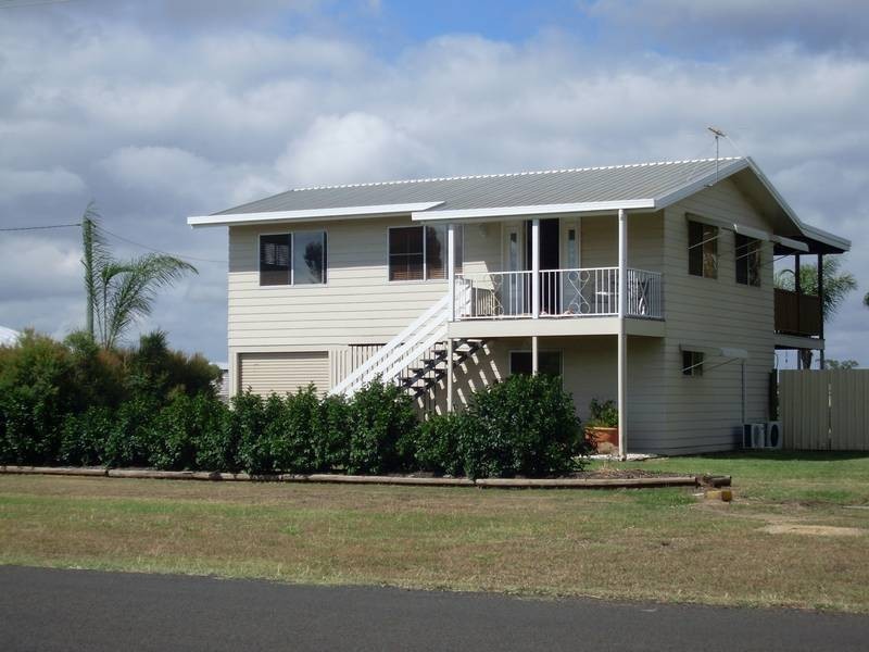 14 Hedge Road, Dalby QLD 4405