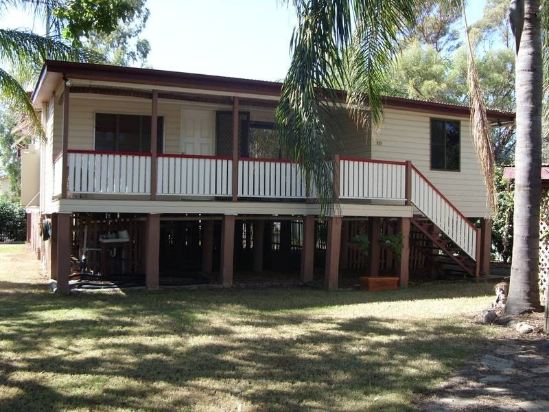 8 Myall Street, Dalby QLD 4405