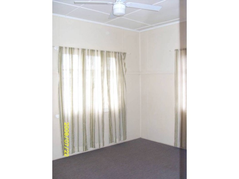 3 Walsh St, Dalby QLD 4405