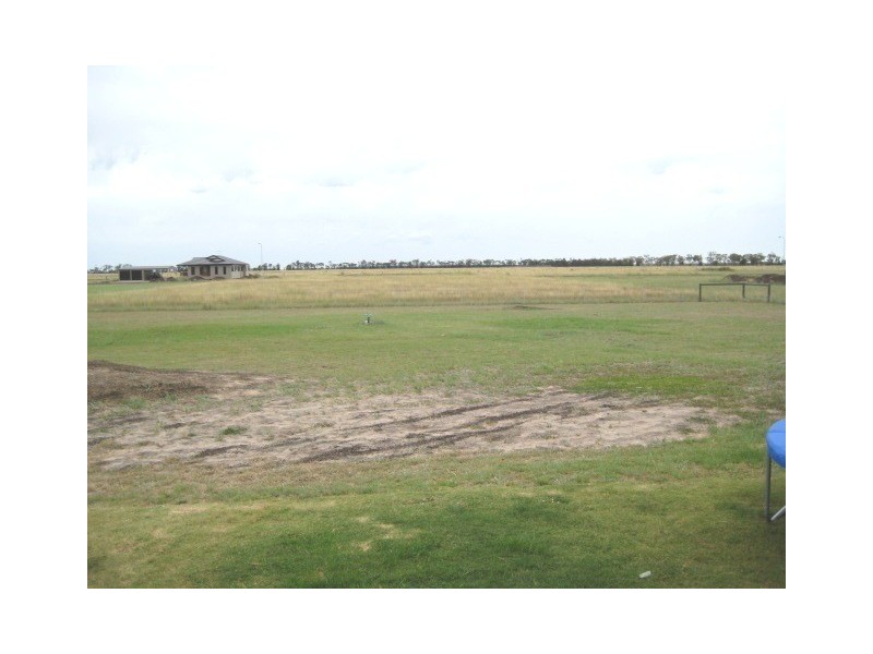 148 Sandalwood Ave East, Dalby QLD 4405