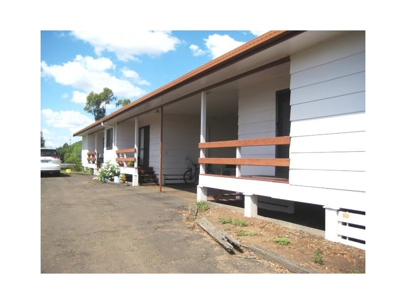 33 Moreton Street, Dalby QLD 4405