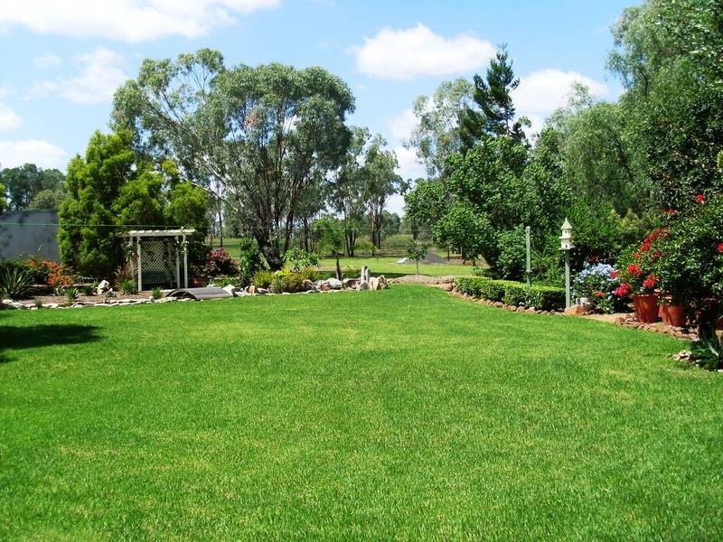 54 Chelldan Ave, Dalby QLD 4405